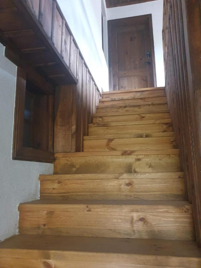 Къща За Гости Близнаците Leşten Exterior foto