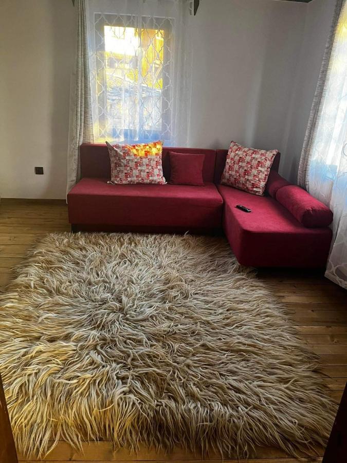 Къща За Гости Близнаците Leşten Exterior foto